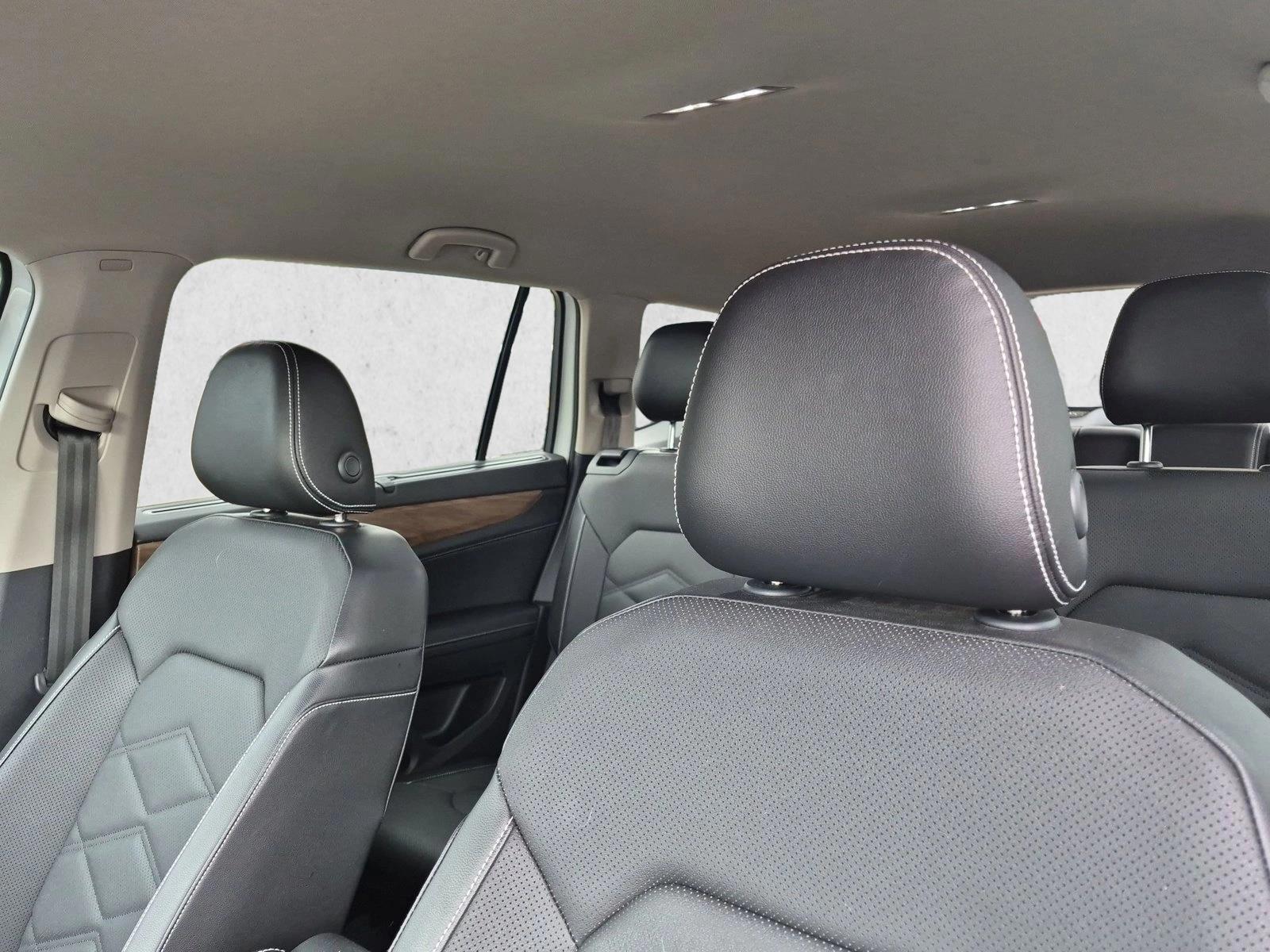 2024 Volkswagen Atlas SE w/Tech - Photo 15