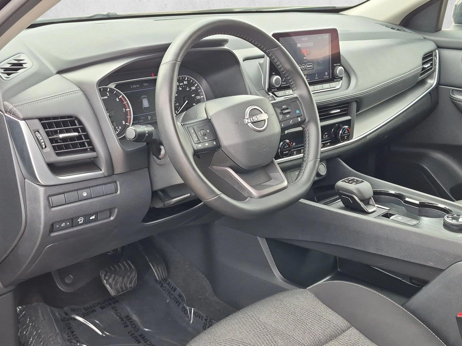 Thumbnail: 2025 Nissan Rogue - 3