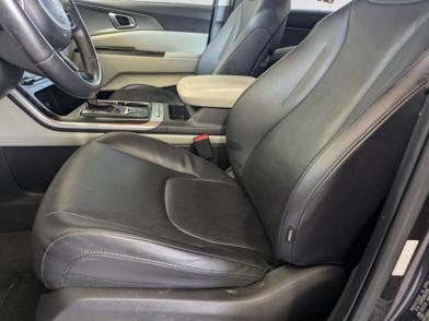 2023 Kia Carnival
