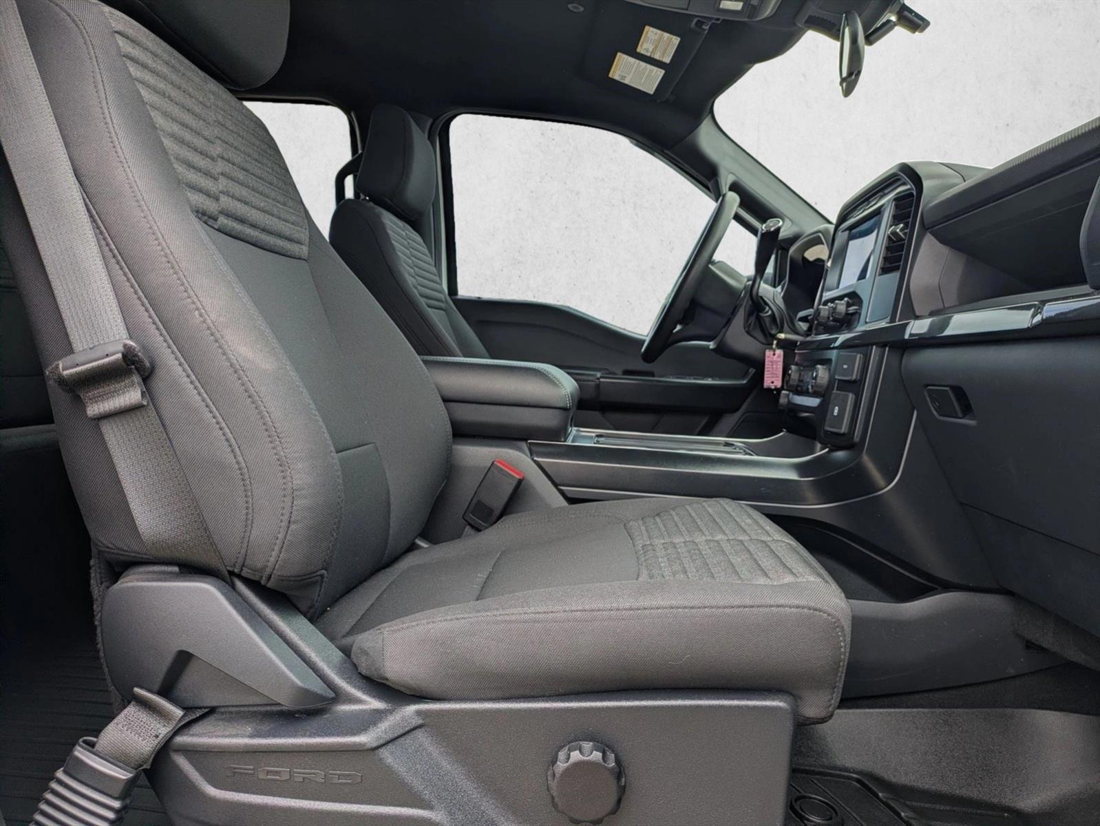 2023 Ford F-150 XL - Photo 19
