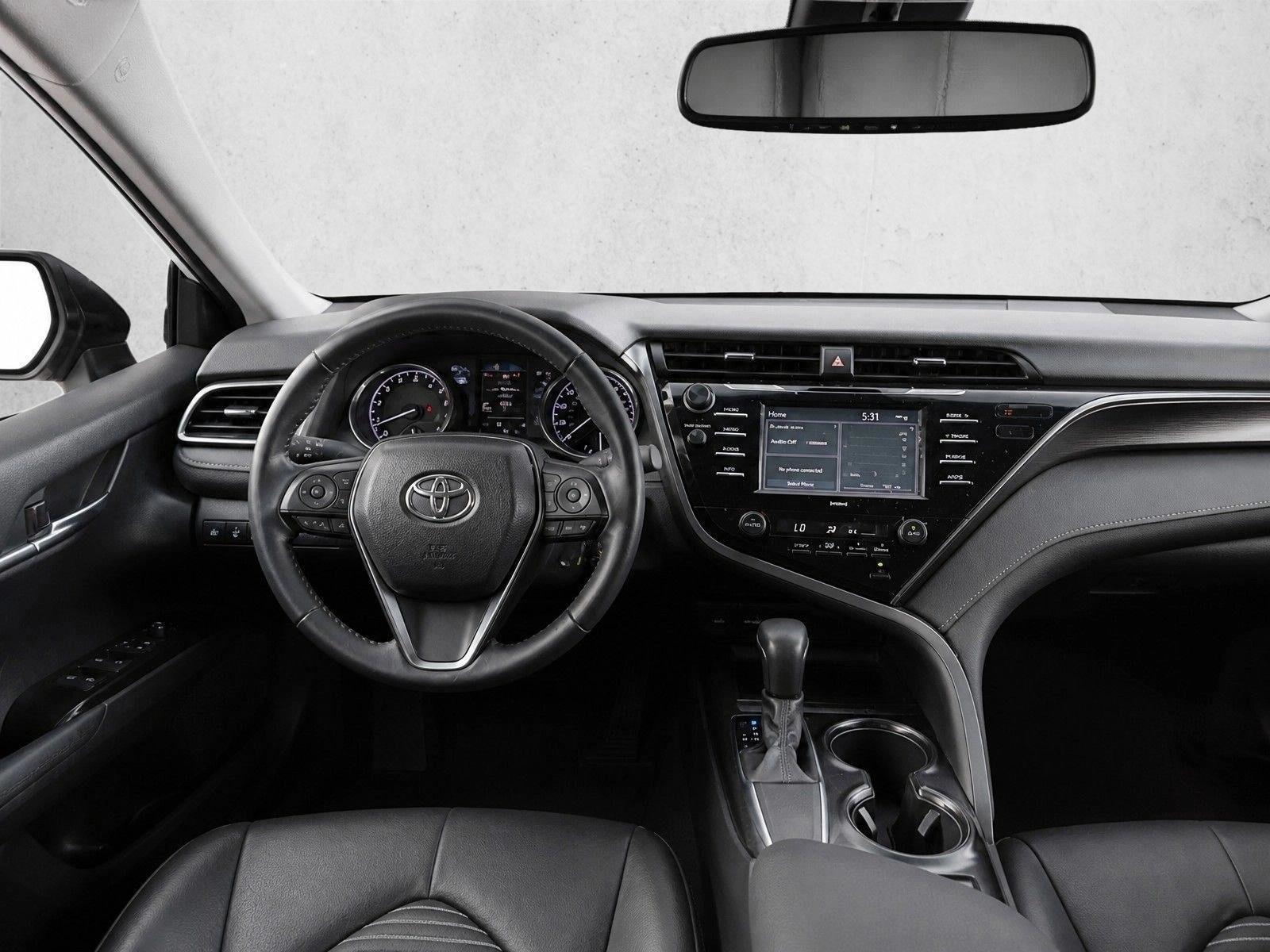 Thumbnail: 2020 Toyota Camry - 4