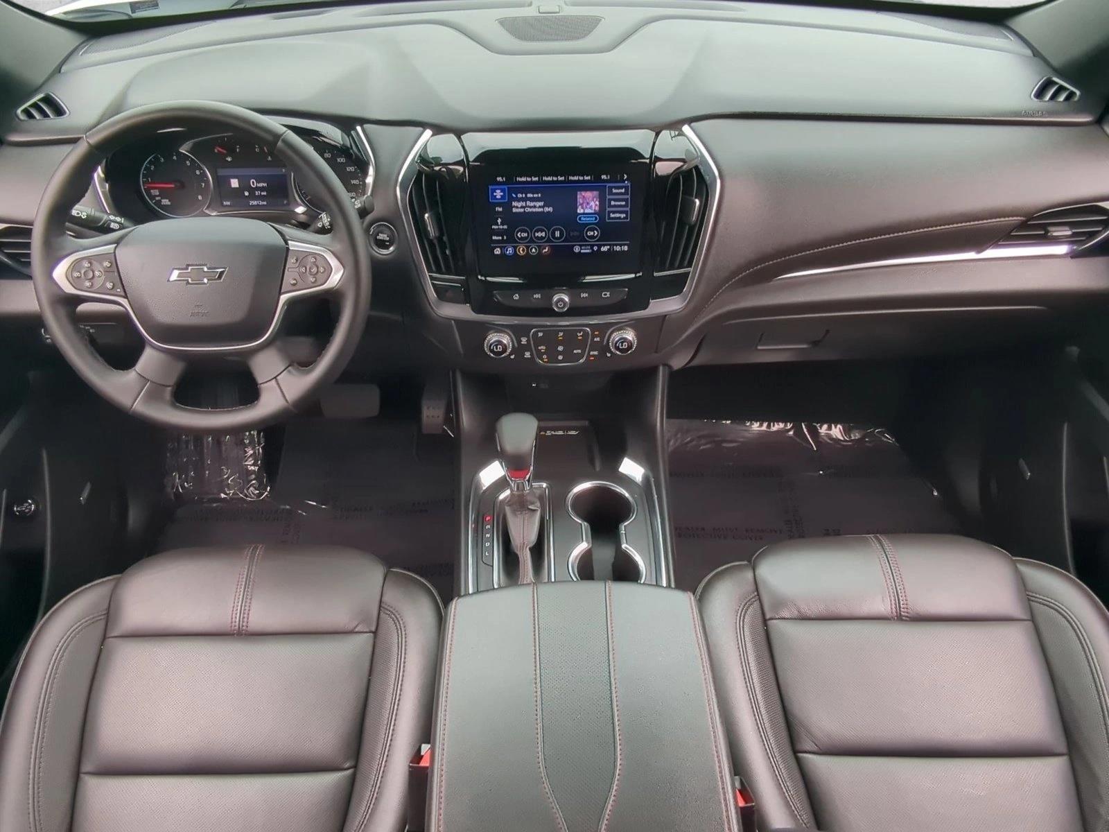 Thumbnail: 2023 Chevrolet Traverse - 4