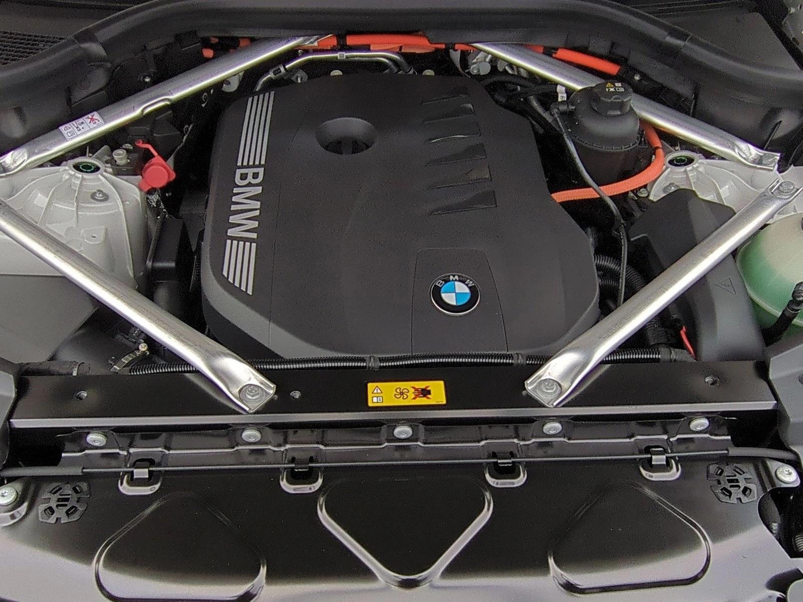 2026 BMW X5 50e - Photo 15