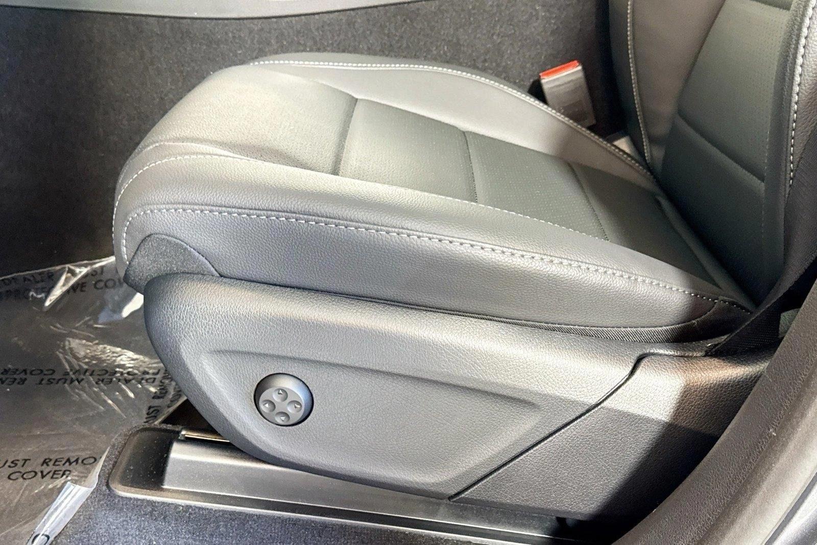 Thumbnail: 2026 Mercedes-Benz GLS - 5