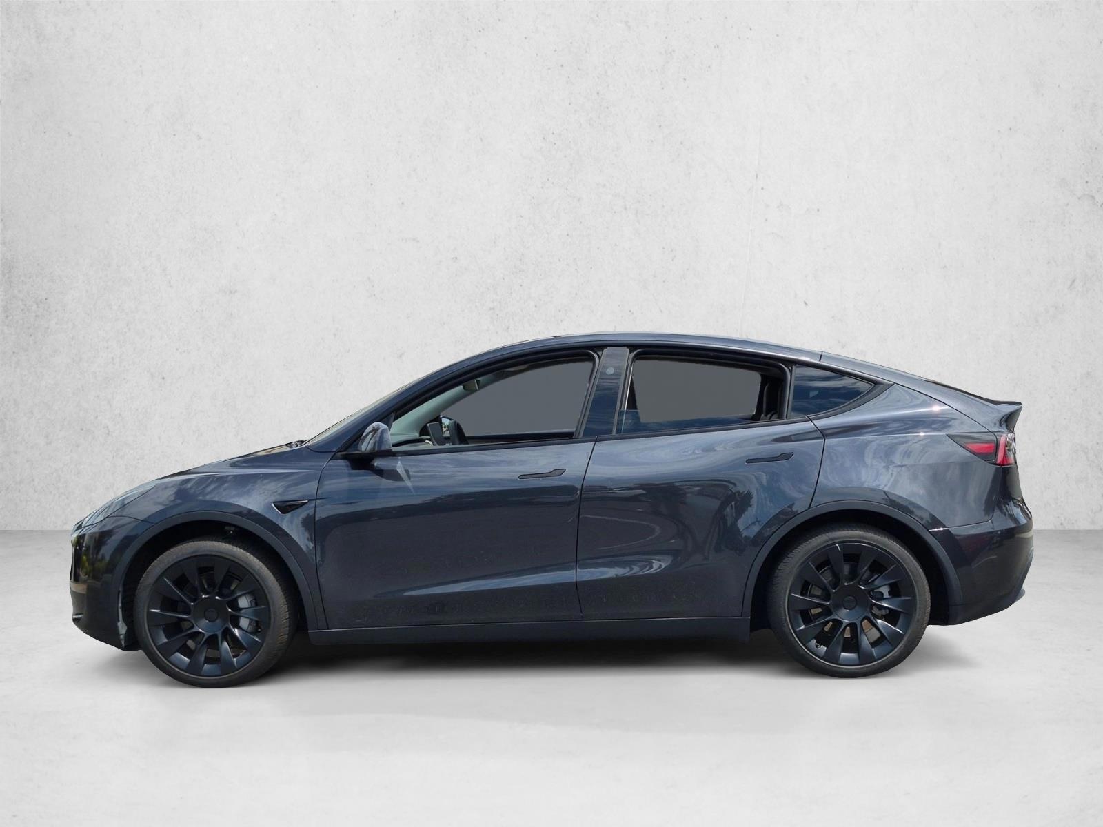 Thumbnail: 2024 Tesla Model Y - 2