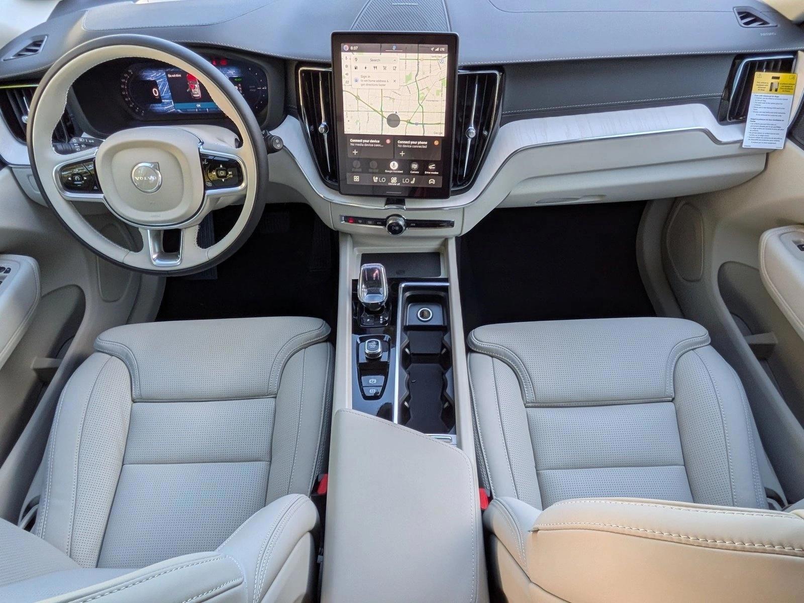 Thumbnail: 2026 Volvo XC60 - 4