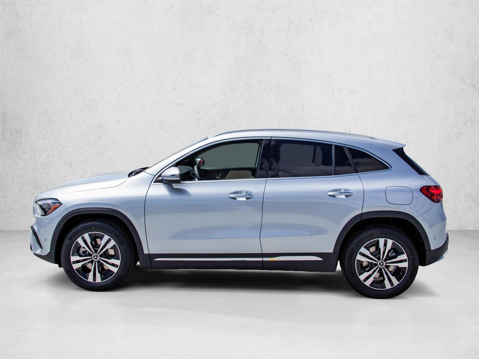 Thumbnail: 2026 Mercedes-Benz GLA - 2