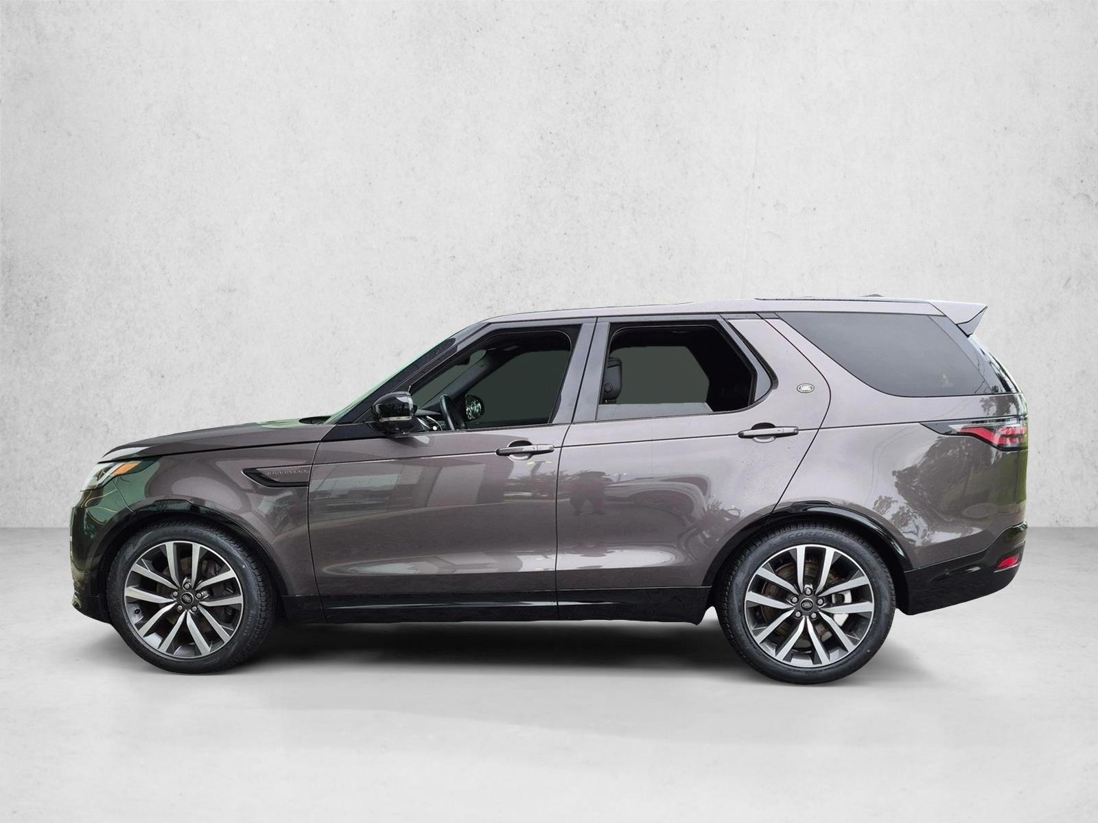 Thumbnail: 2023 Land Rover Discovery - 2