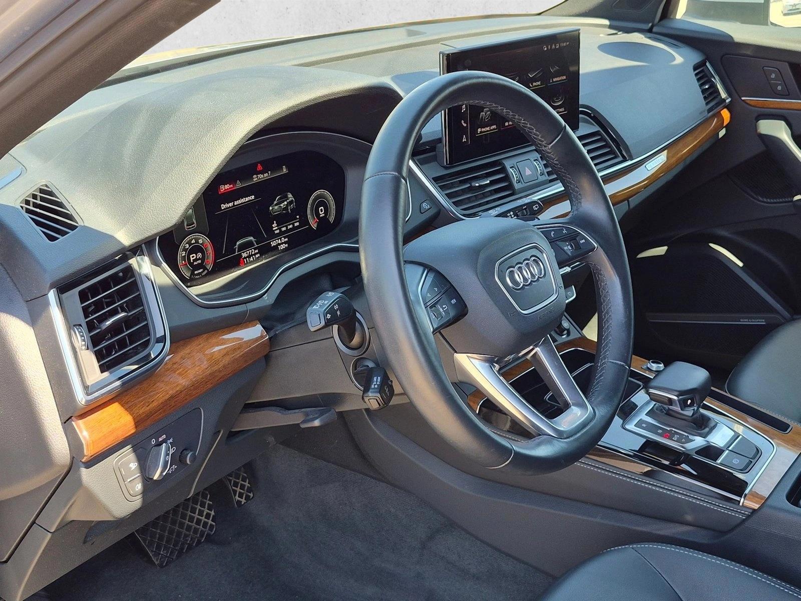 Thumbnail: 2022 Audi Q5 - 3