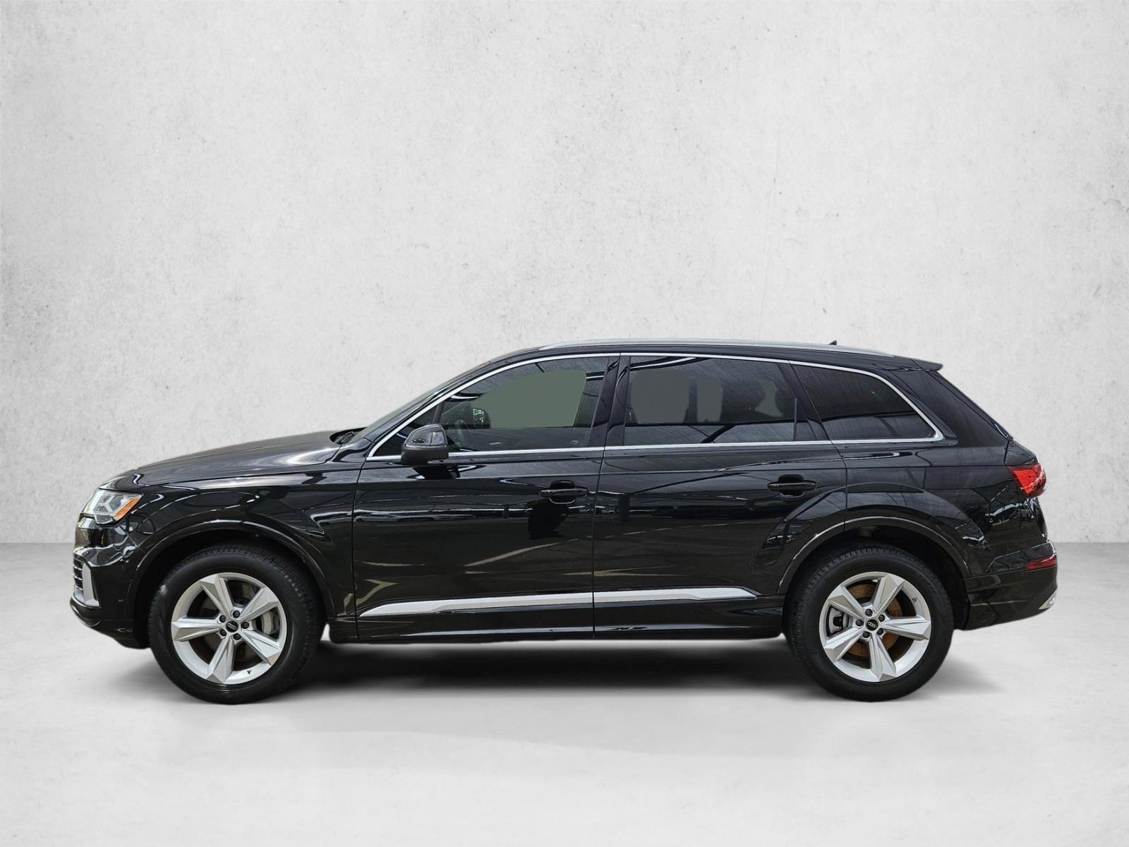 Thumbnail: 2023 Audi Q7 - 2