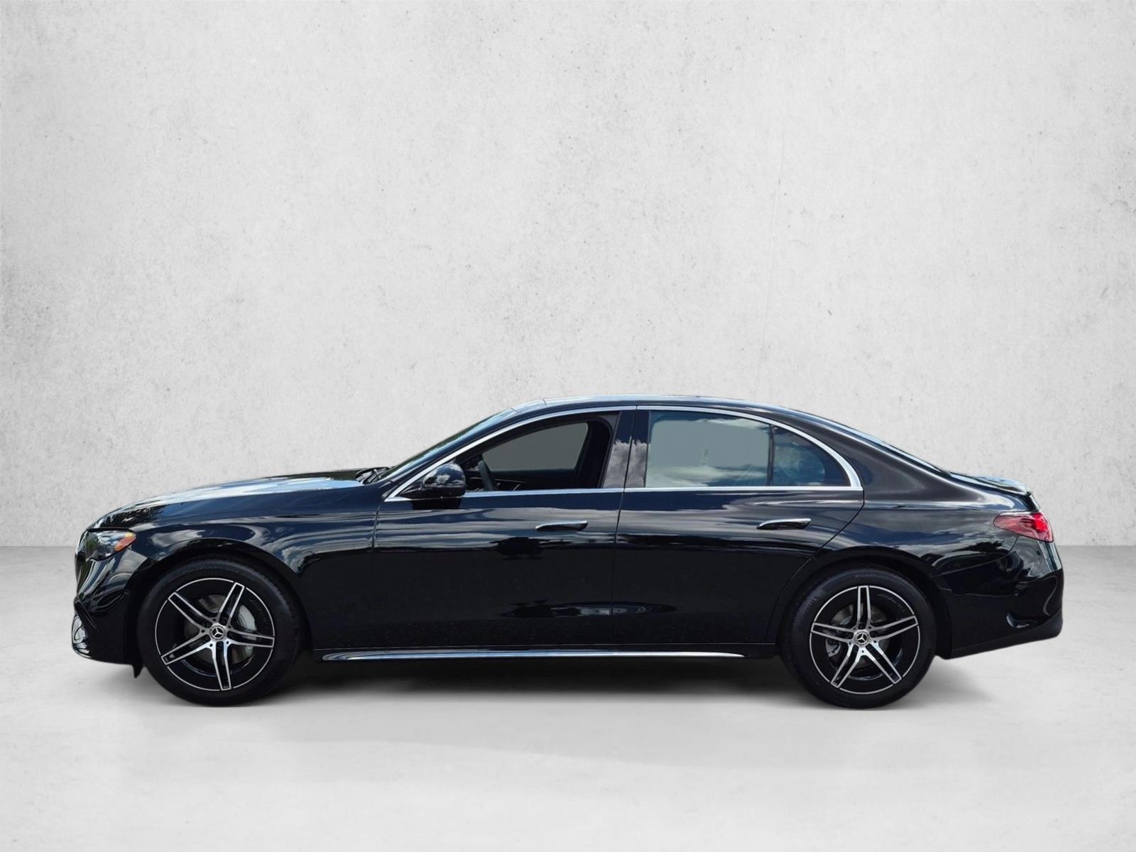 Thumbnail: 2027 Mercedes-Benz E-Class - 2