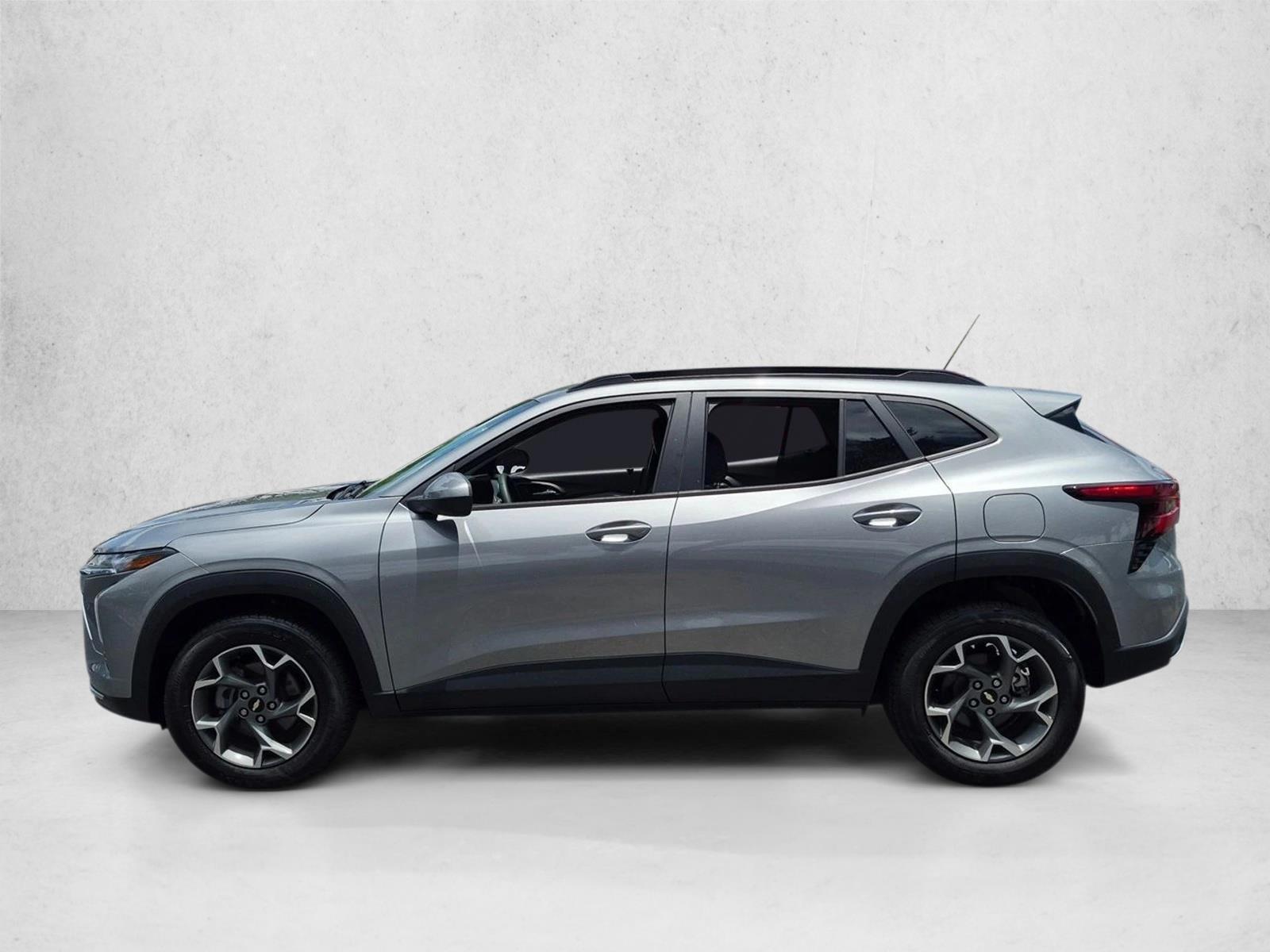 Thumbnail: 2024 Chevrolet Trax - 2