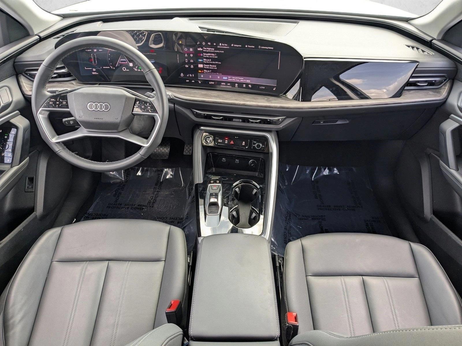 Thumbnail: 2025 Audi Q5 - 4
