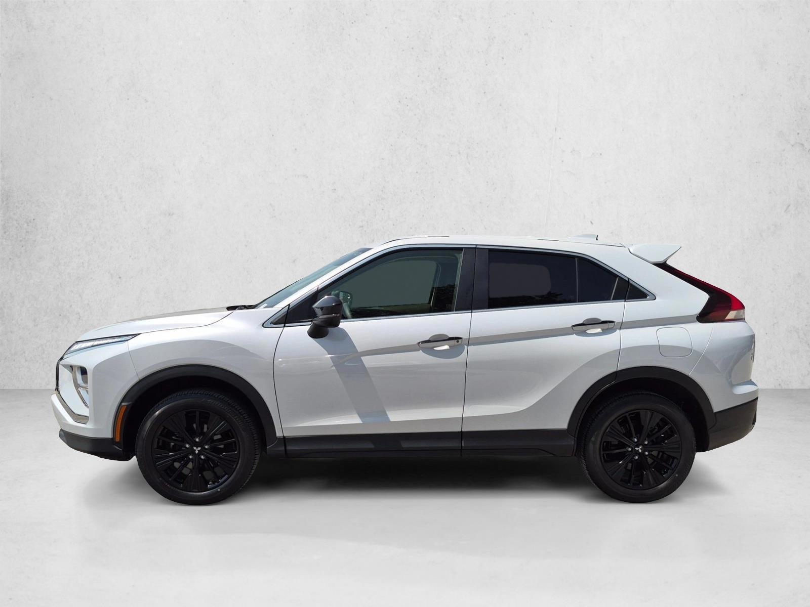 Thumbnail: 2022 Mitsubishi Eclipse Cross - 2