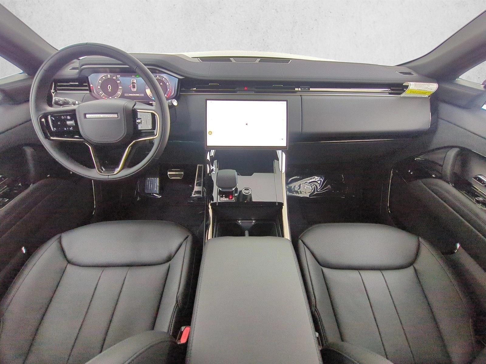 Thumbnail: 2026 Land Rover Range Rover Sport - 4