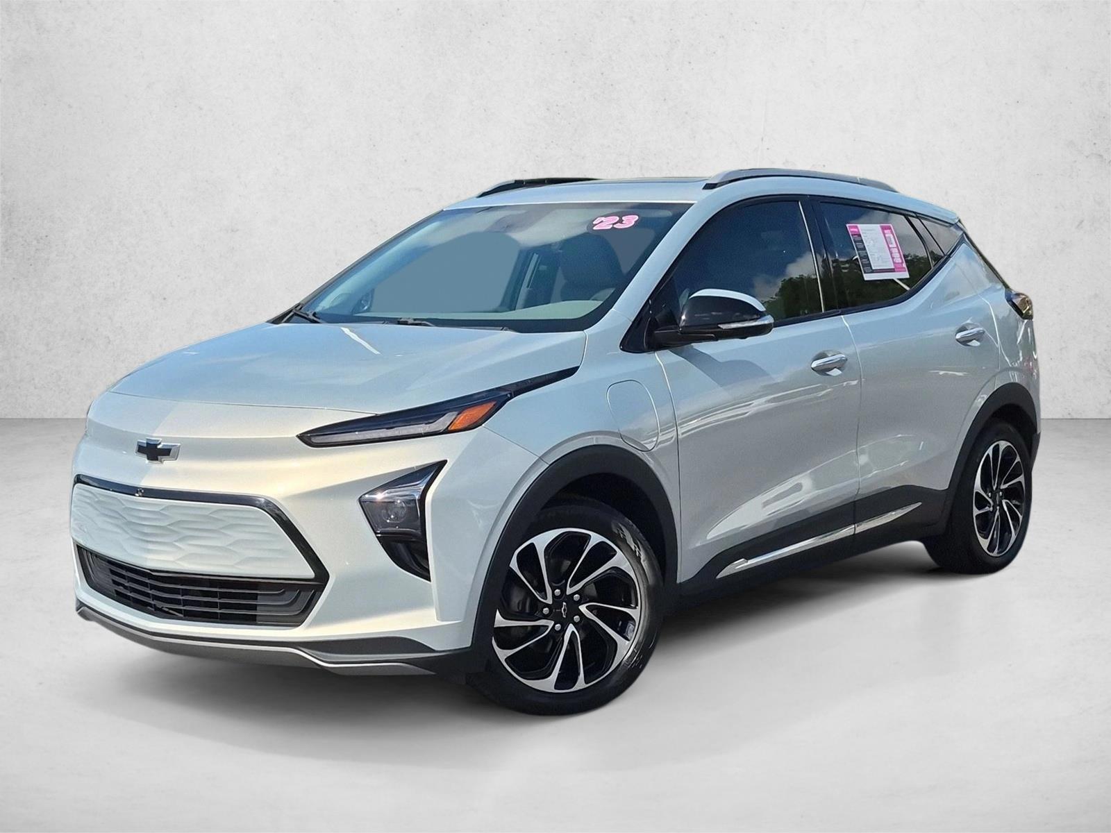Thumbnail: 2023 Chevrolet Bolt EUV - 1
