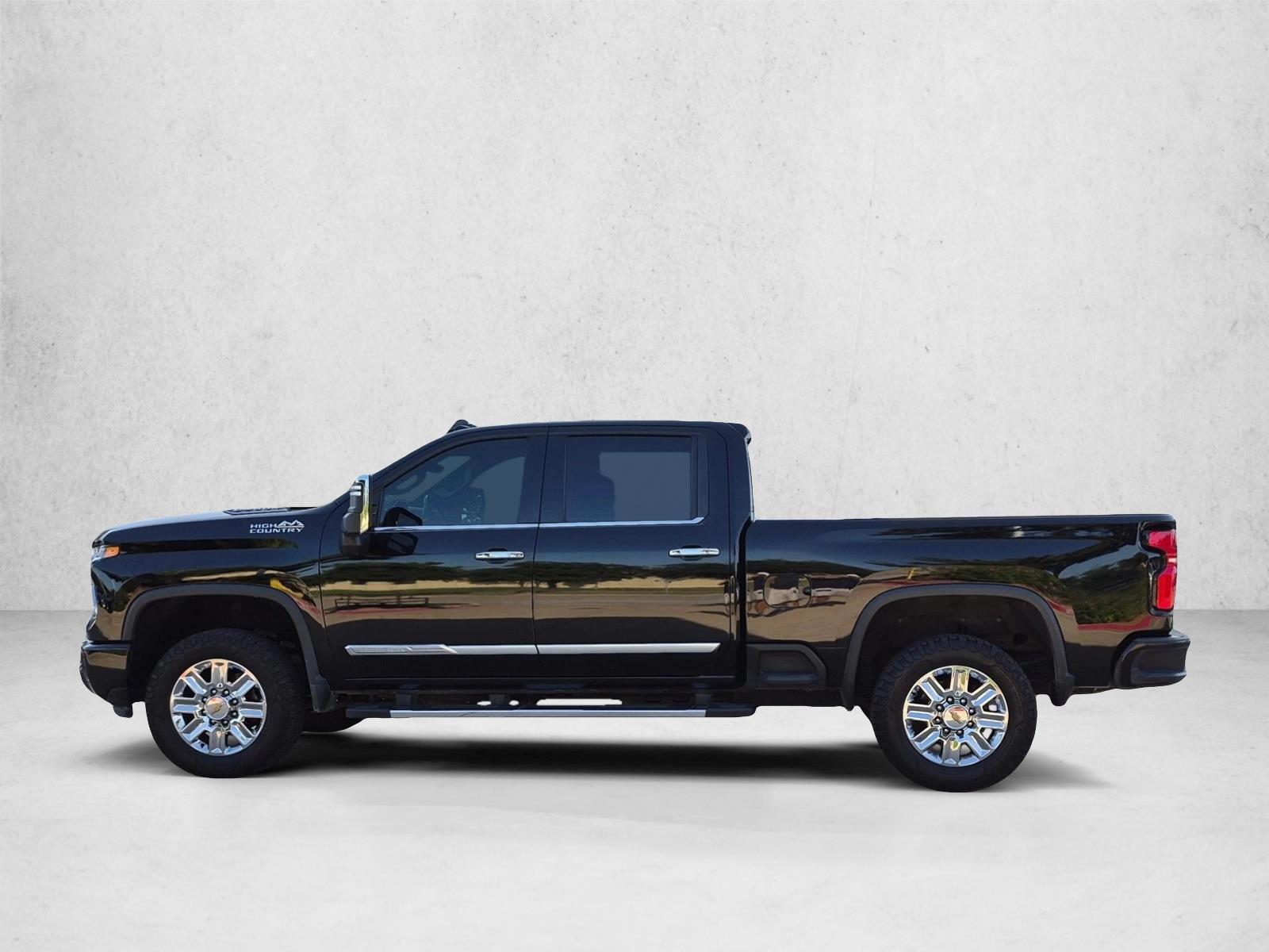 Thumbnail: 2024 Chevrolet Silverado 2500 - 2