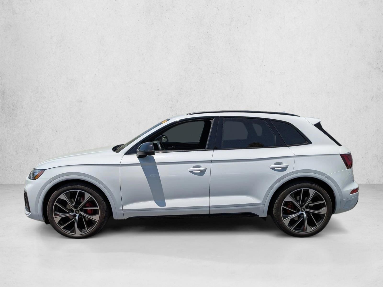 Thumbnail: 2023 Audi SQ5 - 2