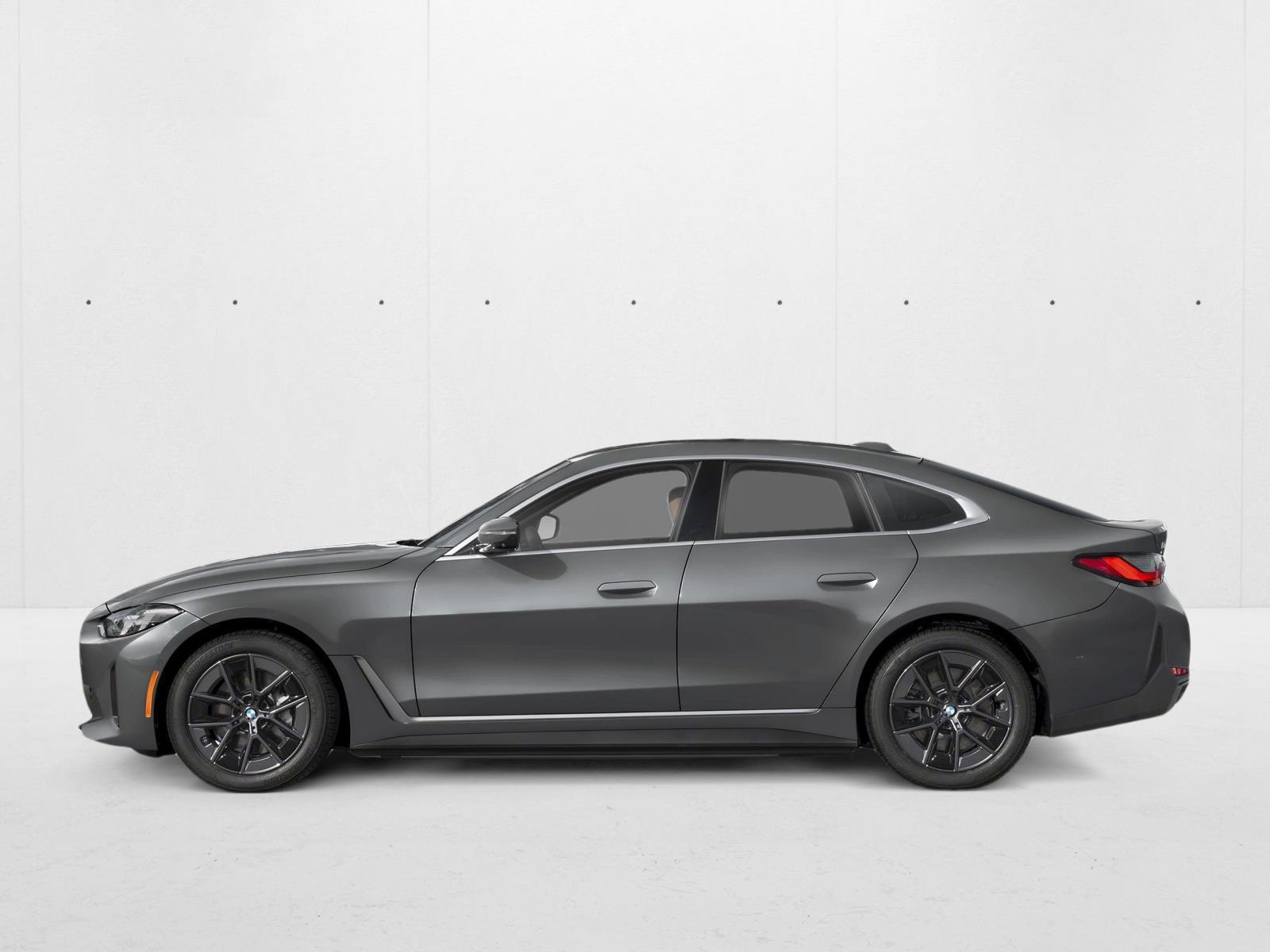 Thumbnail: 2026 BMW i4 - 2