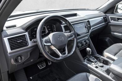 2023 Volkswagen Atlas Cross Sport