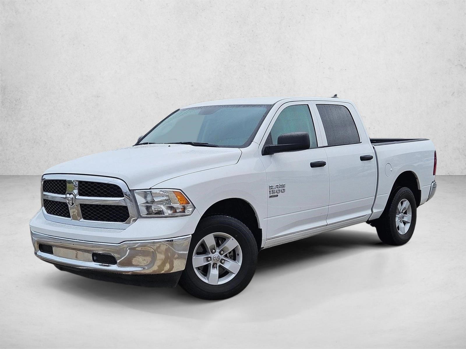 Thumbnail: 2024 RAM 1500 Classic - 1