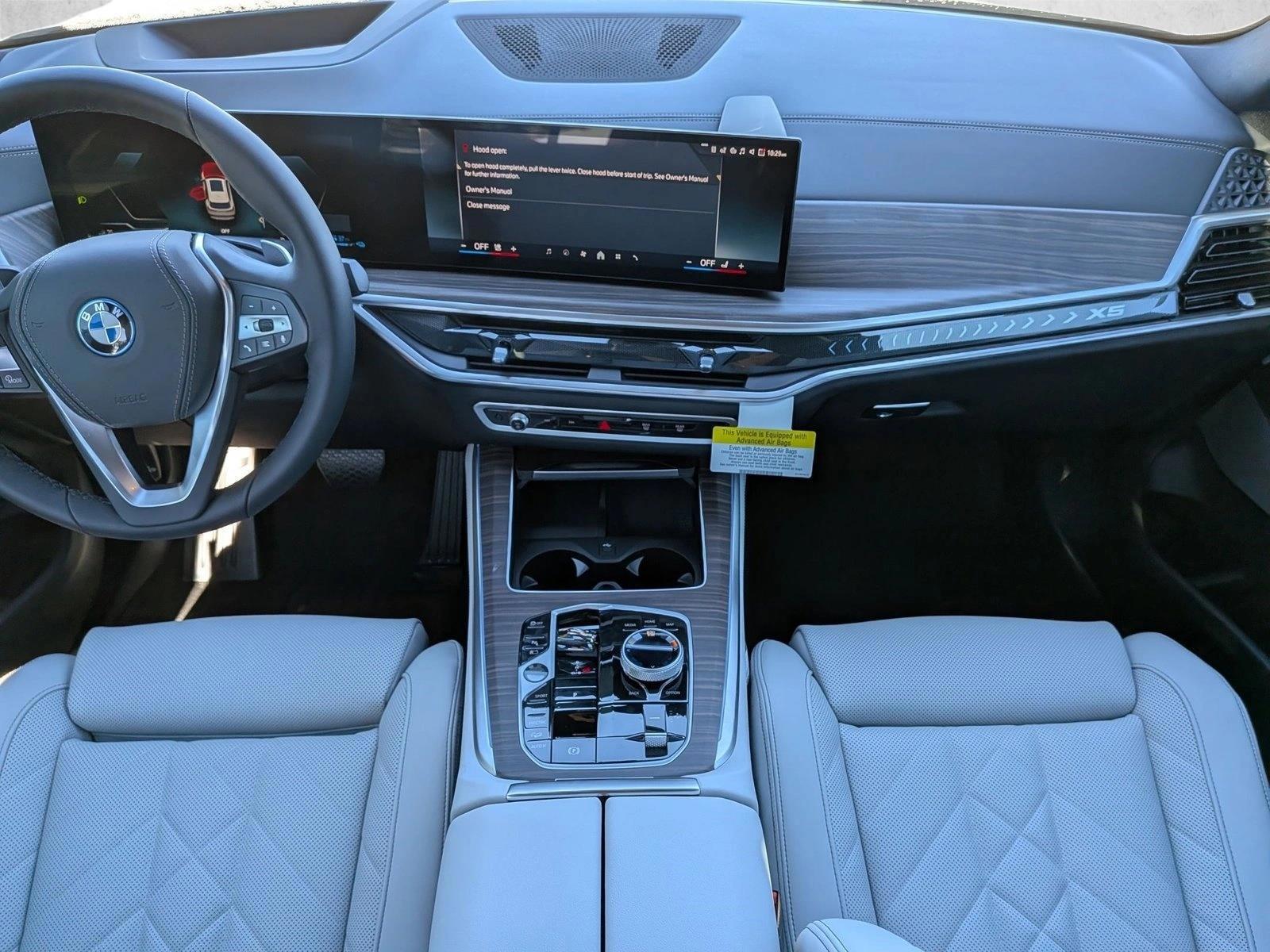 Thumbnail: 2026 BMW X5 - 3