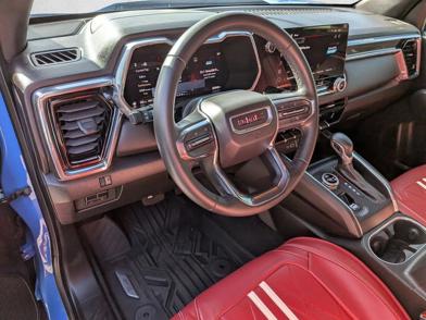 2025 GMC Canyon
