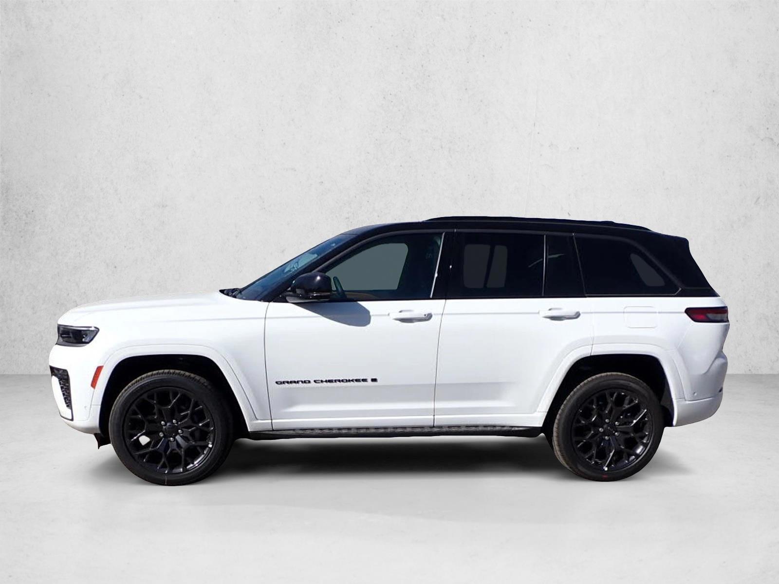 Thumbnail: 2026 Jeep Grand Cherokee - 2