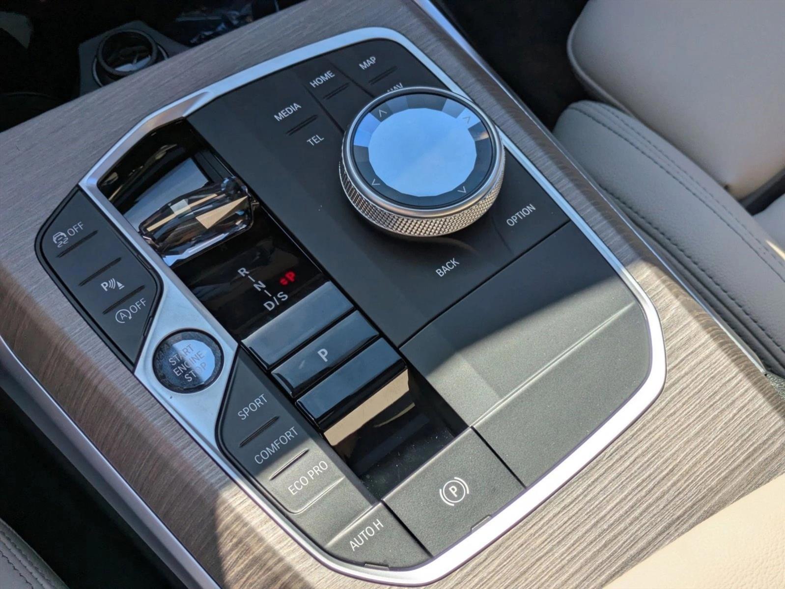 2026 BMW 3 Series 330i - Photo 12