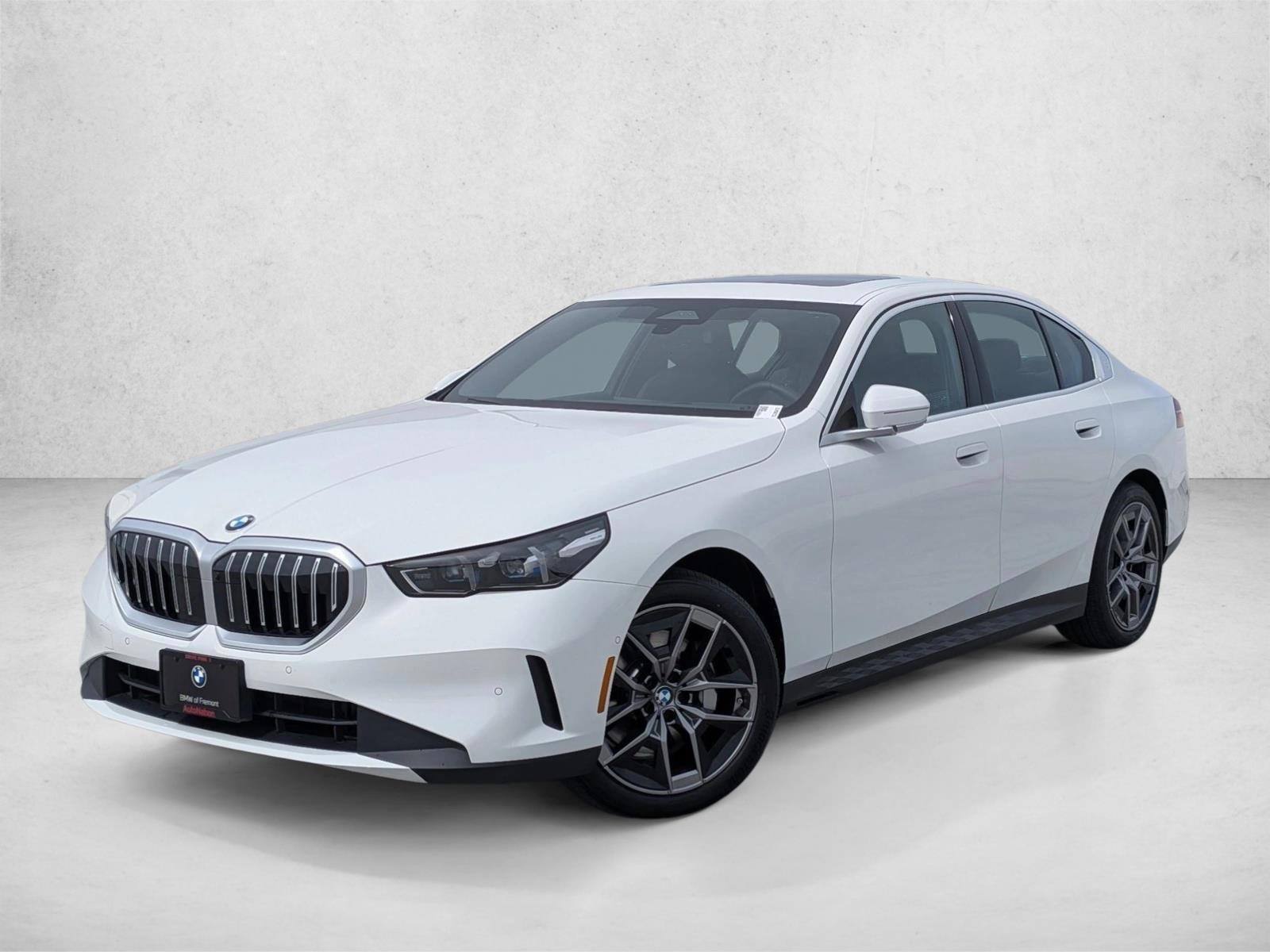 Thumbnail: 2026 BMW 5 Series - 1