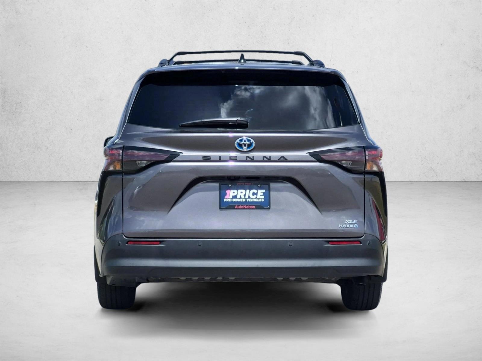 2024 Toyota ToyotaSienna, photo 7
