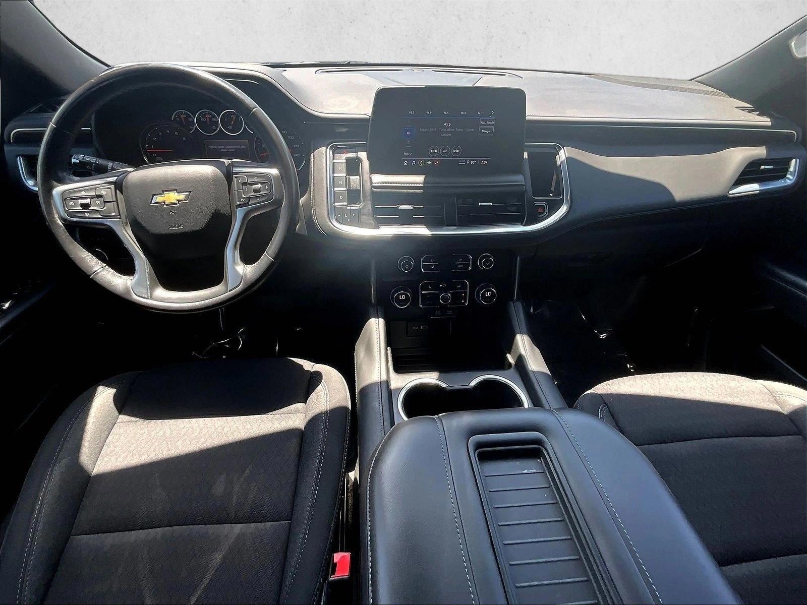 Thumbnail: 2022 Chevrolet Tahoe - 5