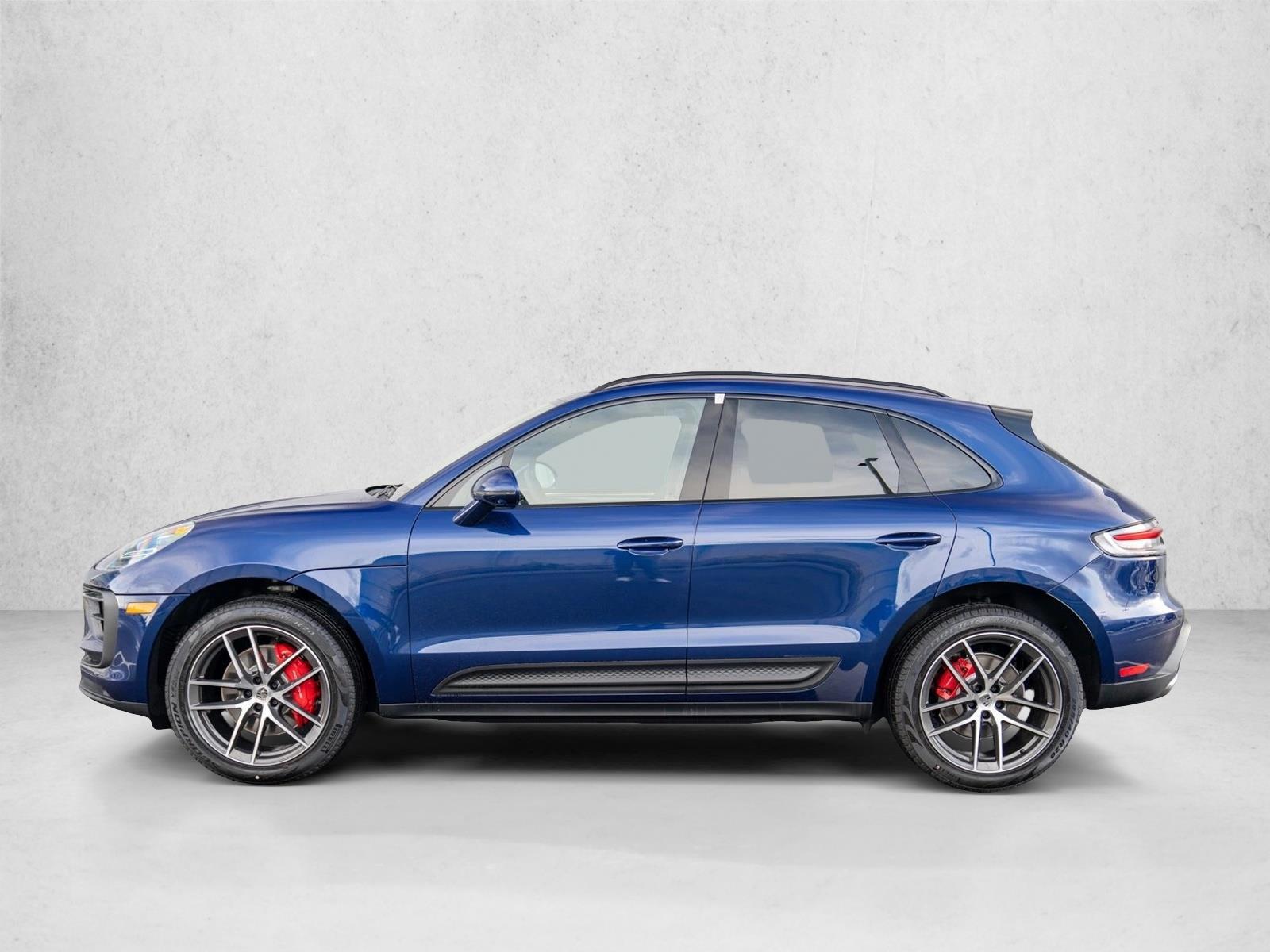 Thumbnail: 2026 Porsche Macan - 2