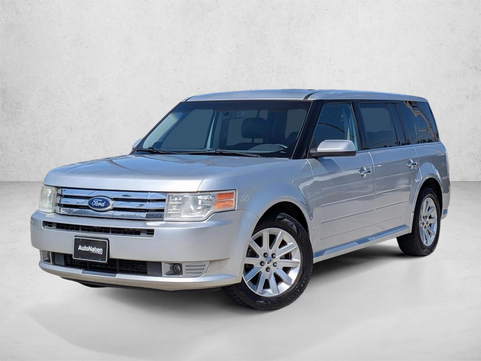 Thumbnail: 2011 Ford Flex - 1