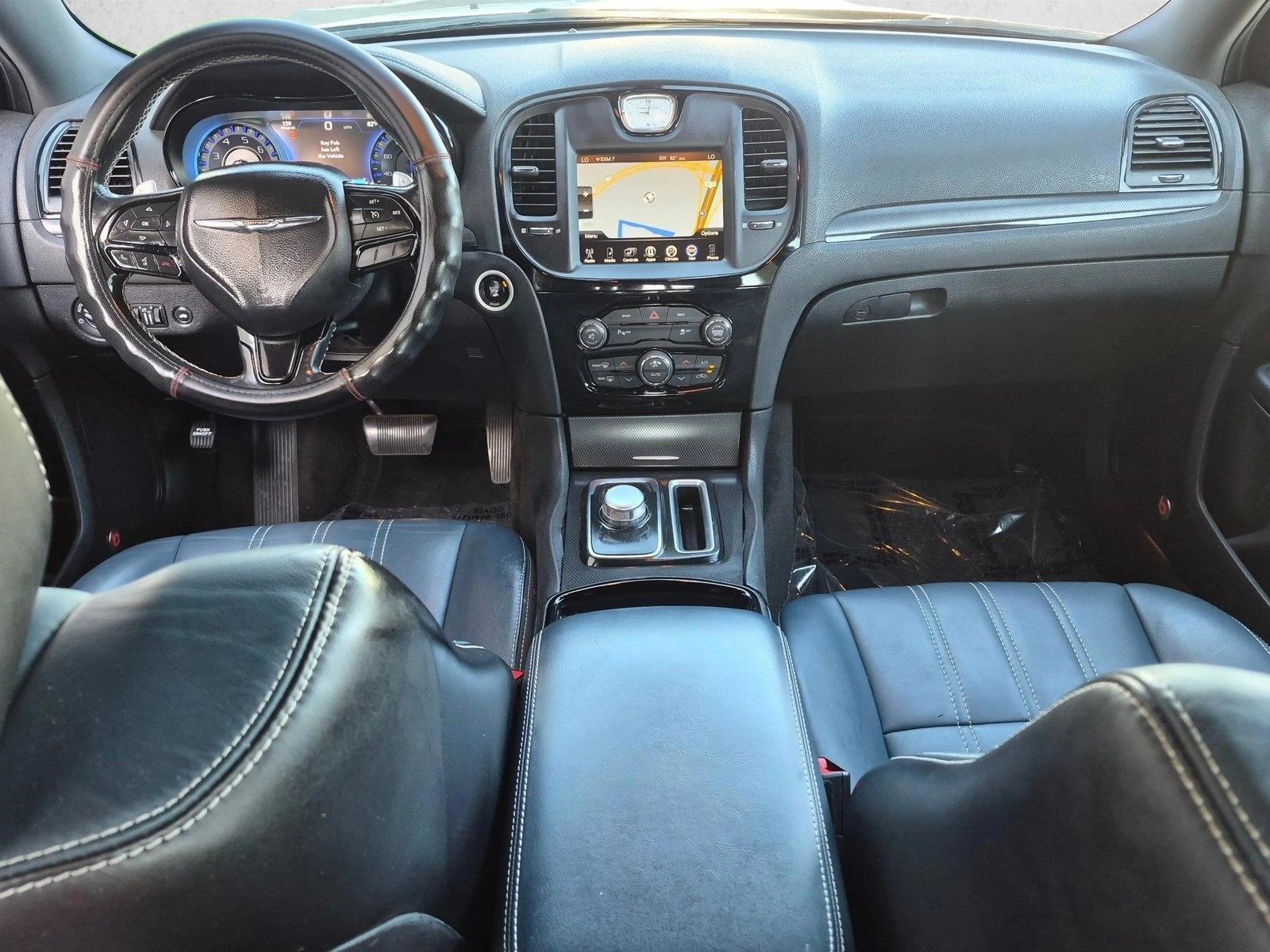 Thumbnail: 2015 Chrysler 300 - 3