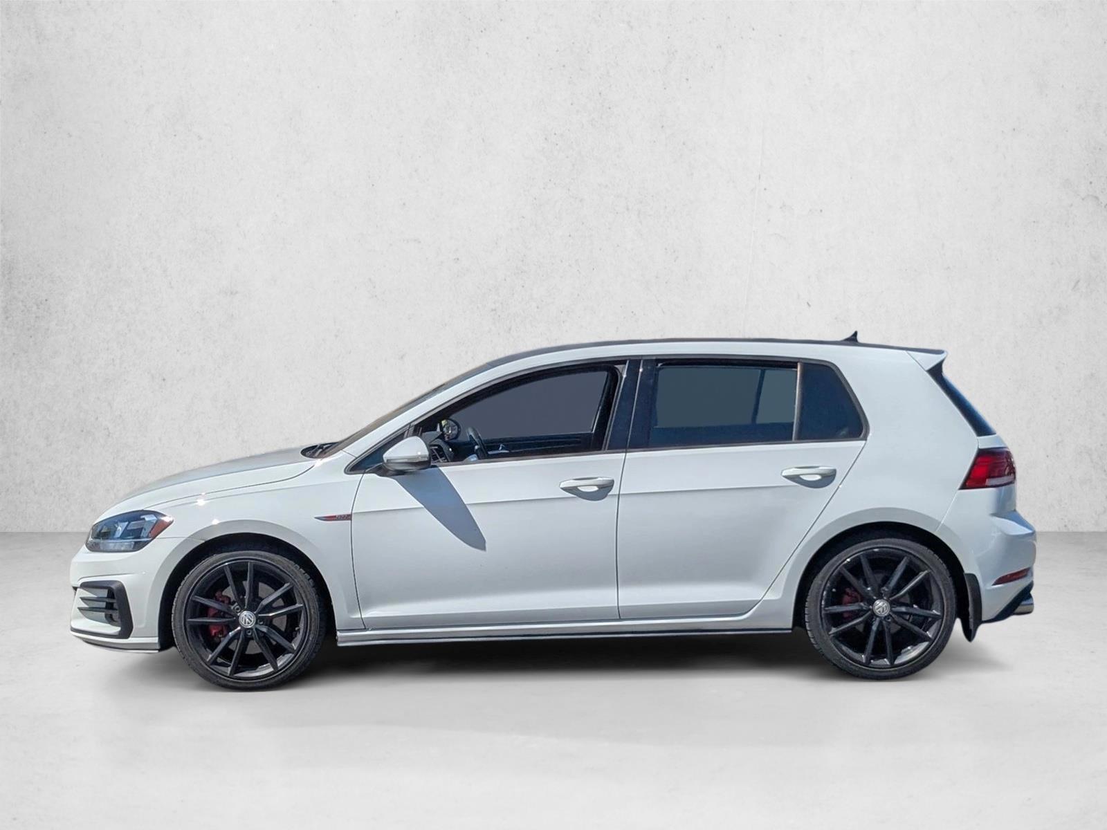Thumbnail: 2018 Volkswagen Golf - 2