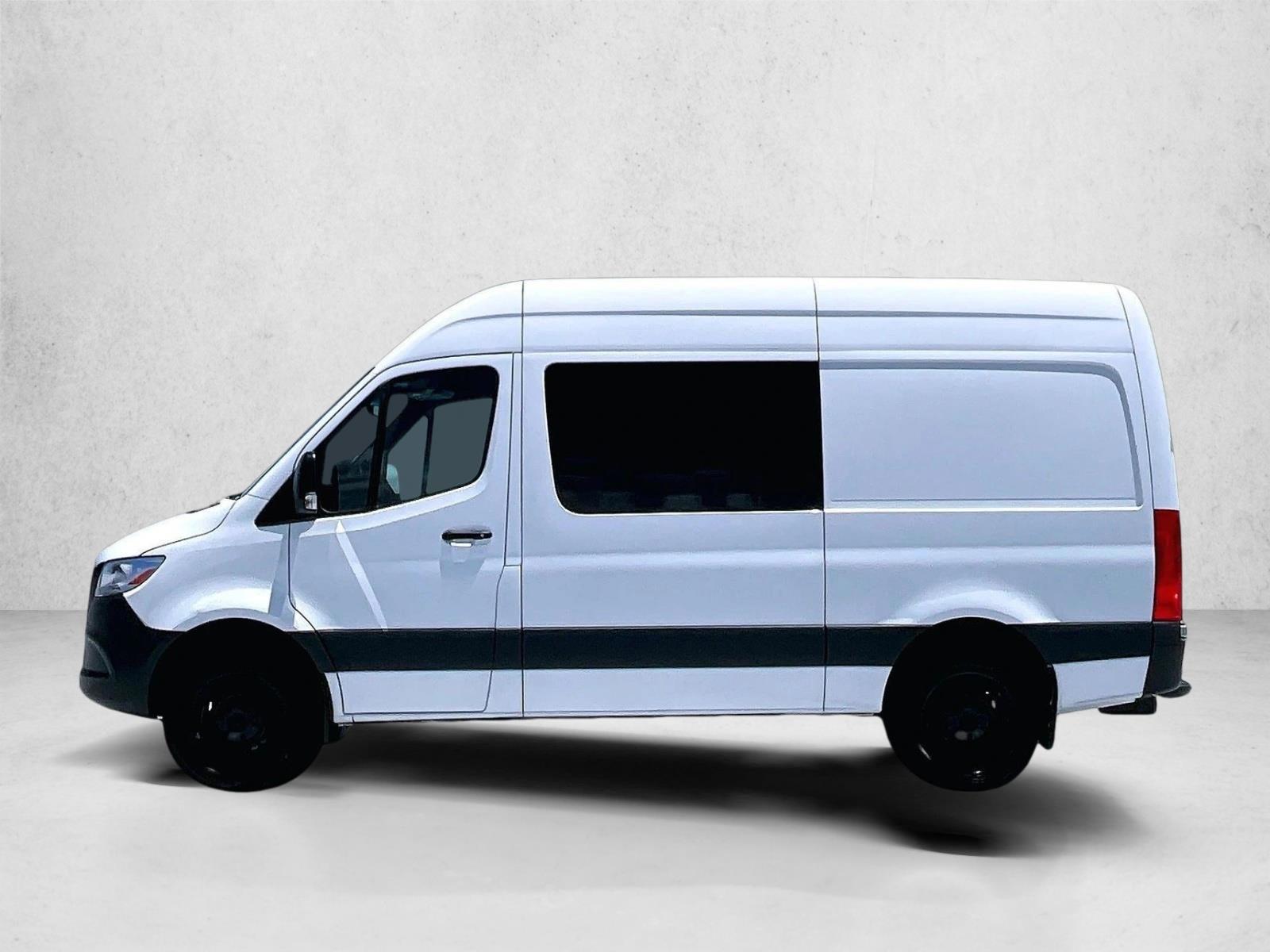 Thumbnail: 2020 Mercedes-Benz Sprinter - 2