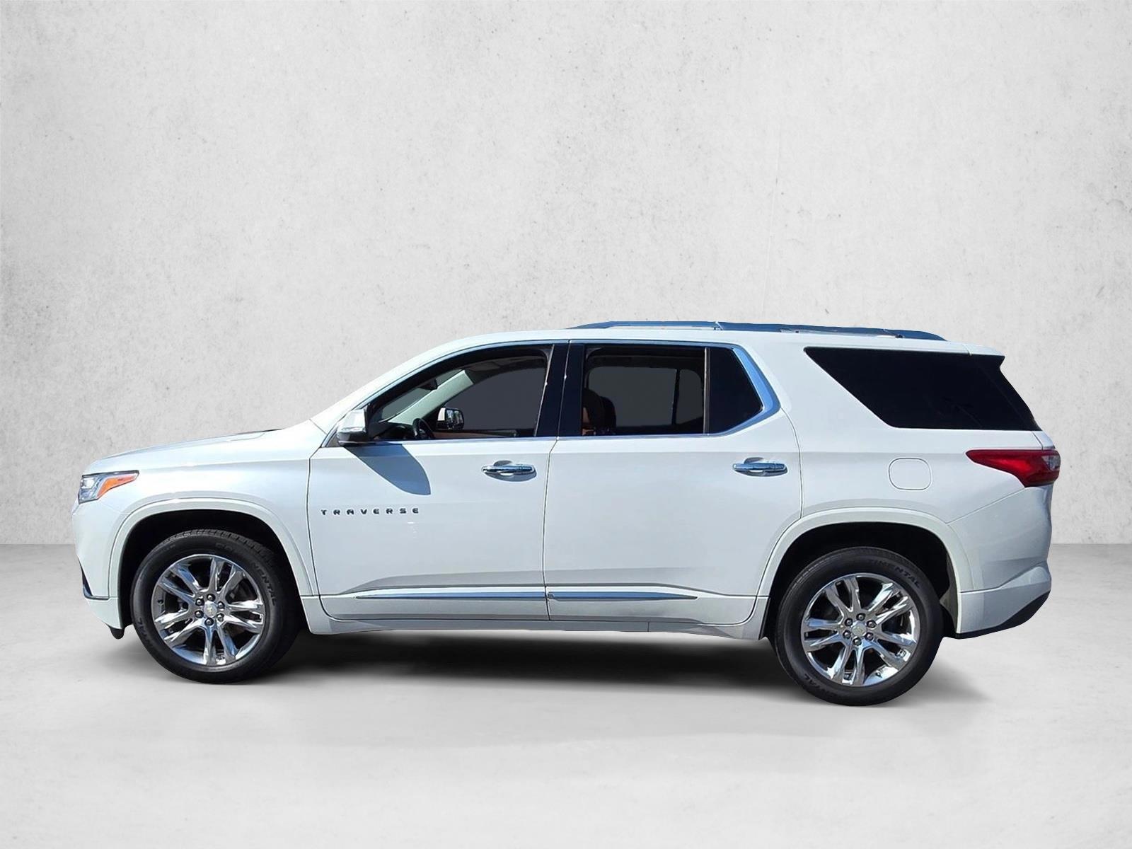 Thumbnail: 2021 Chevrolet Traverse - 2