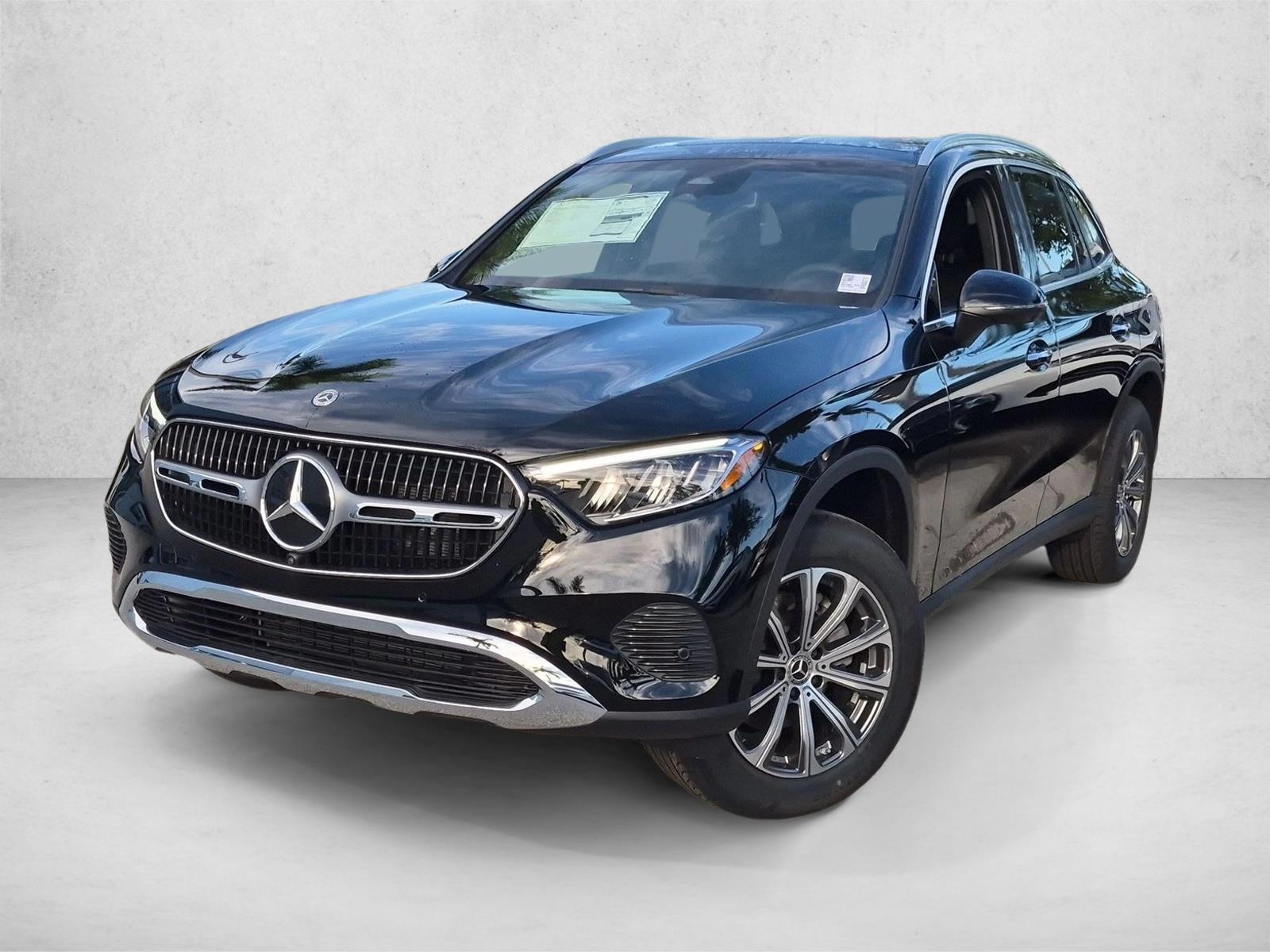 Thumbnail: 2027 Mercedes-Benz GLC - 1