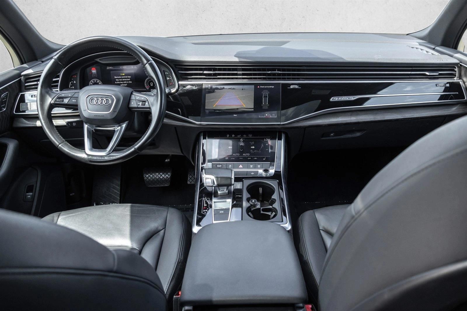 Thumbnail: 2020 Audi Q7 - 4