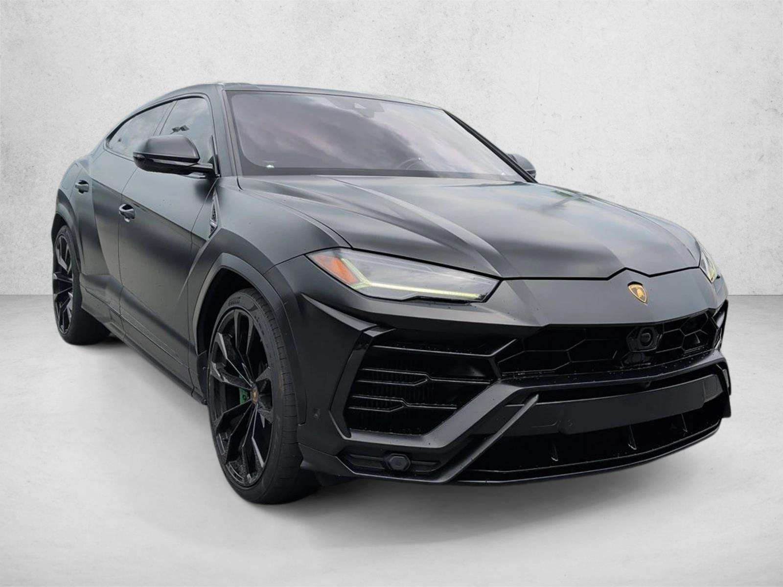 2022 Lamborghini Urus