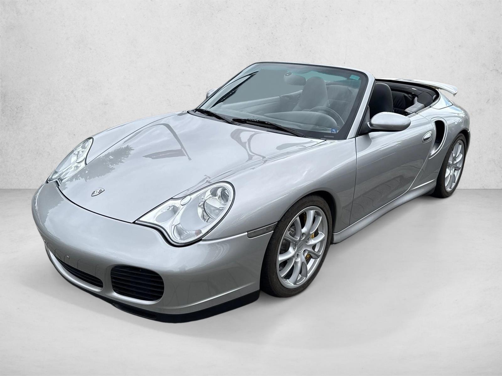 Thumbnail: 2004 Porsche 911 - 2