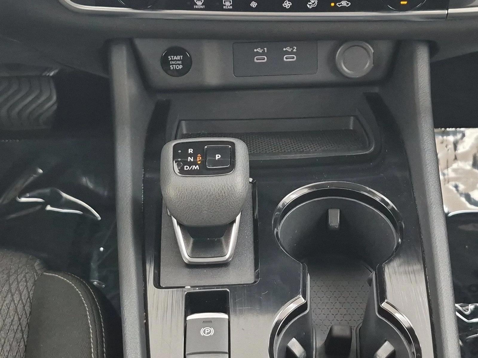 2025 Nissan Rogue SV - Photo 12