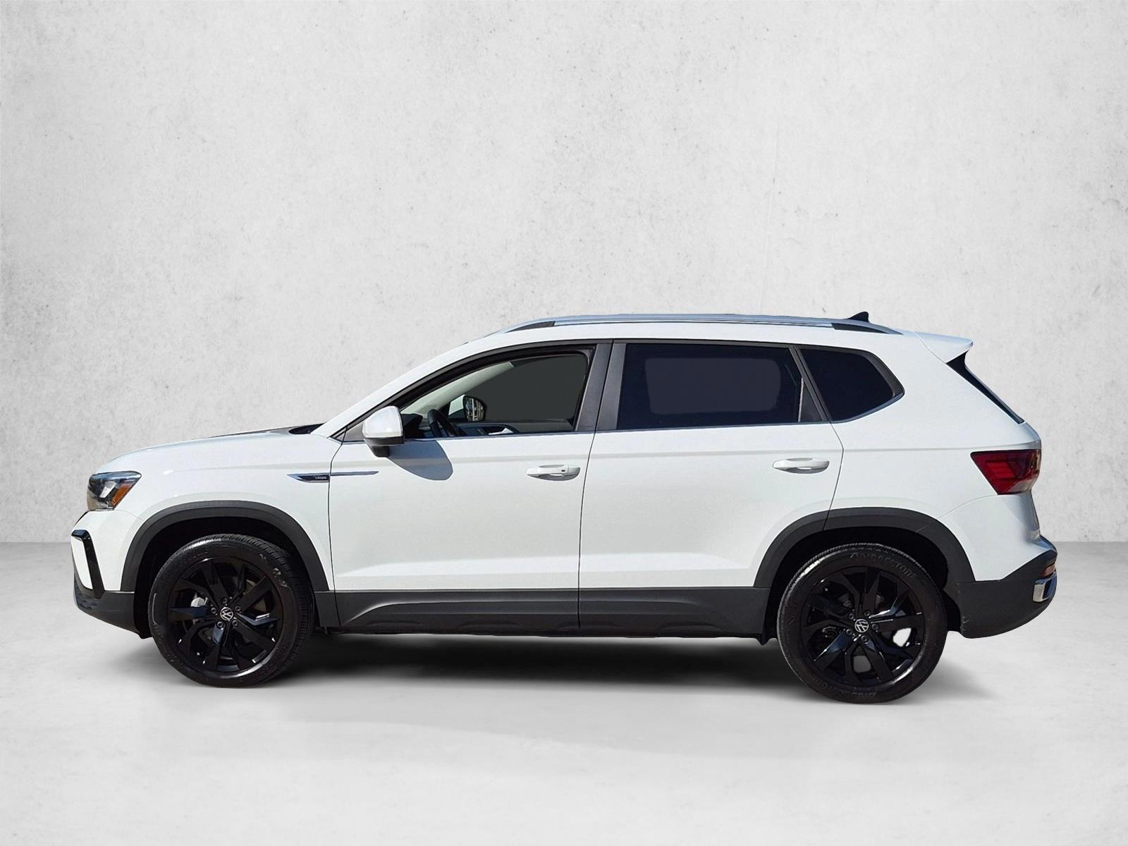 Thumbnail: 2023 Volkswagen Taos - 2