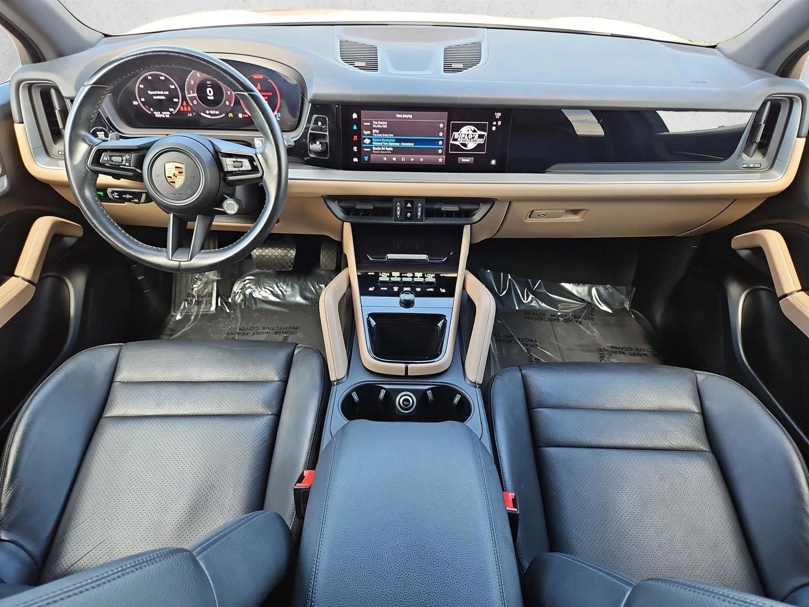 Thumbnail: 2024 Porsche Cayenne - 4