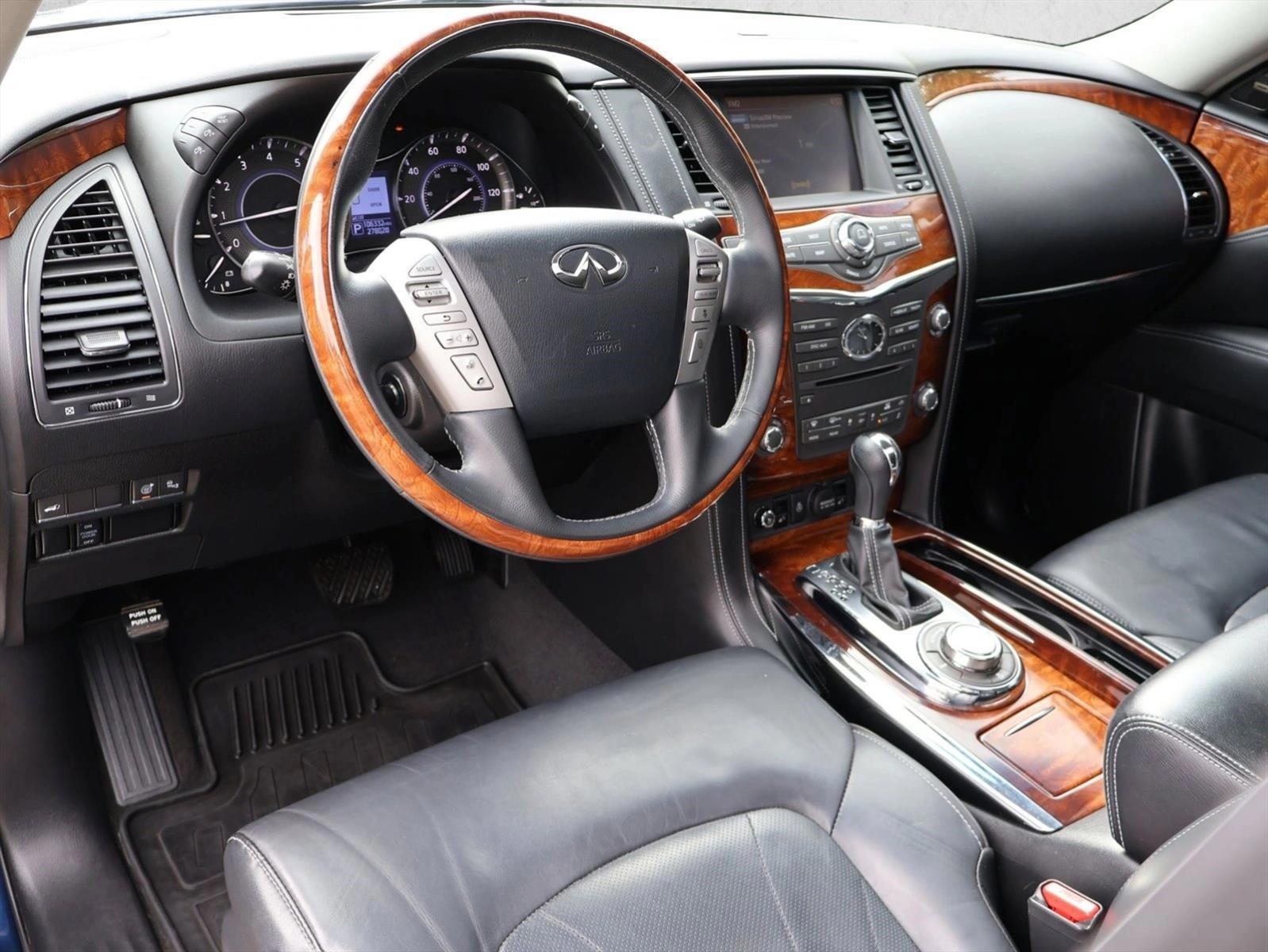 Thumbnail: 2017 INFINITI QX80 - 3