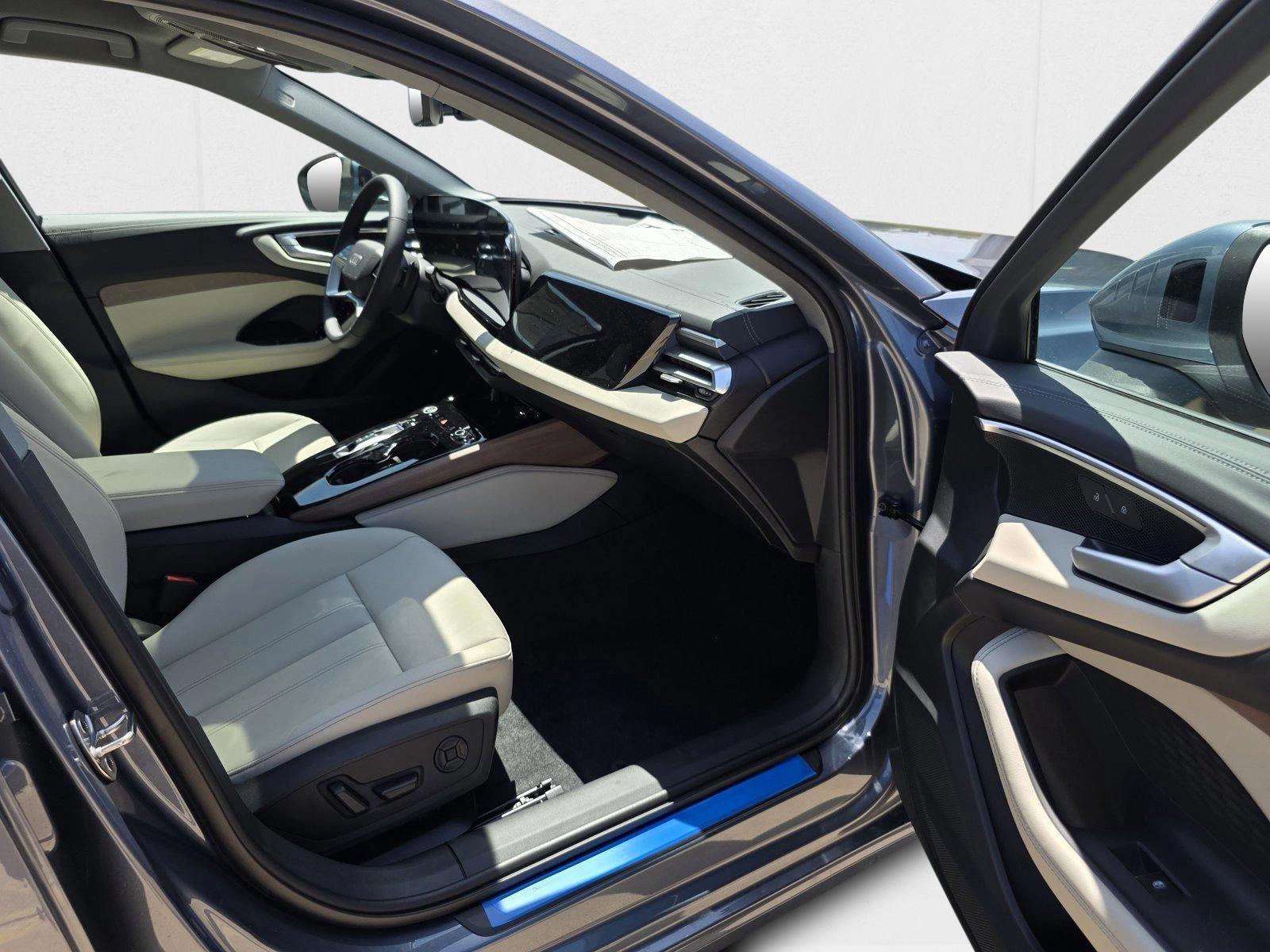 2025 Audi A5 Premium - Photo 12