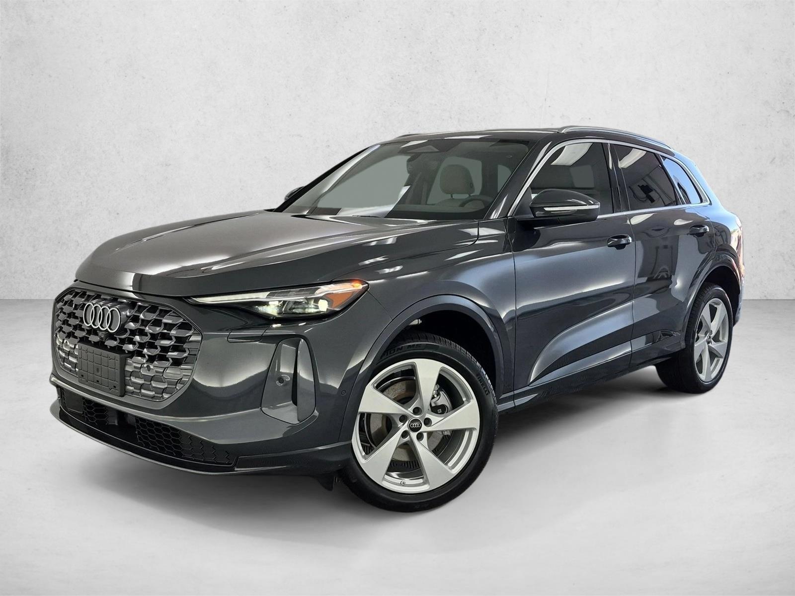 Thumbnail: 2026 Audi Q5 - 1
