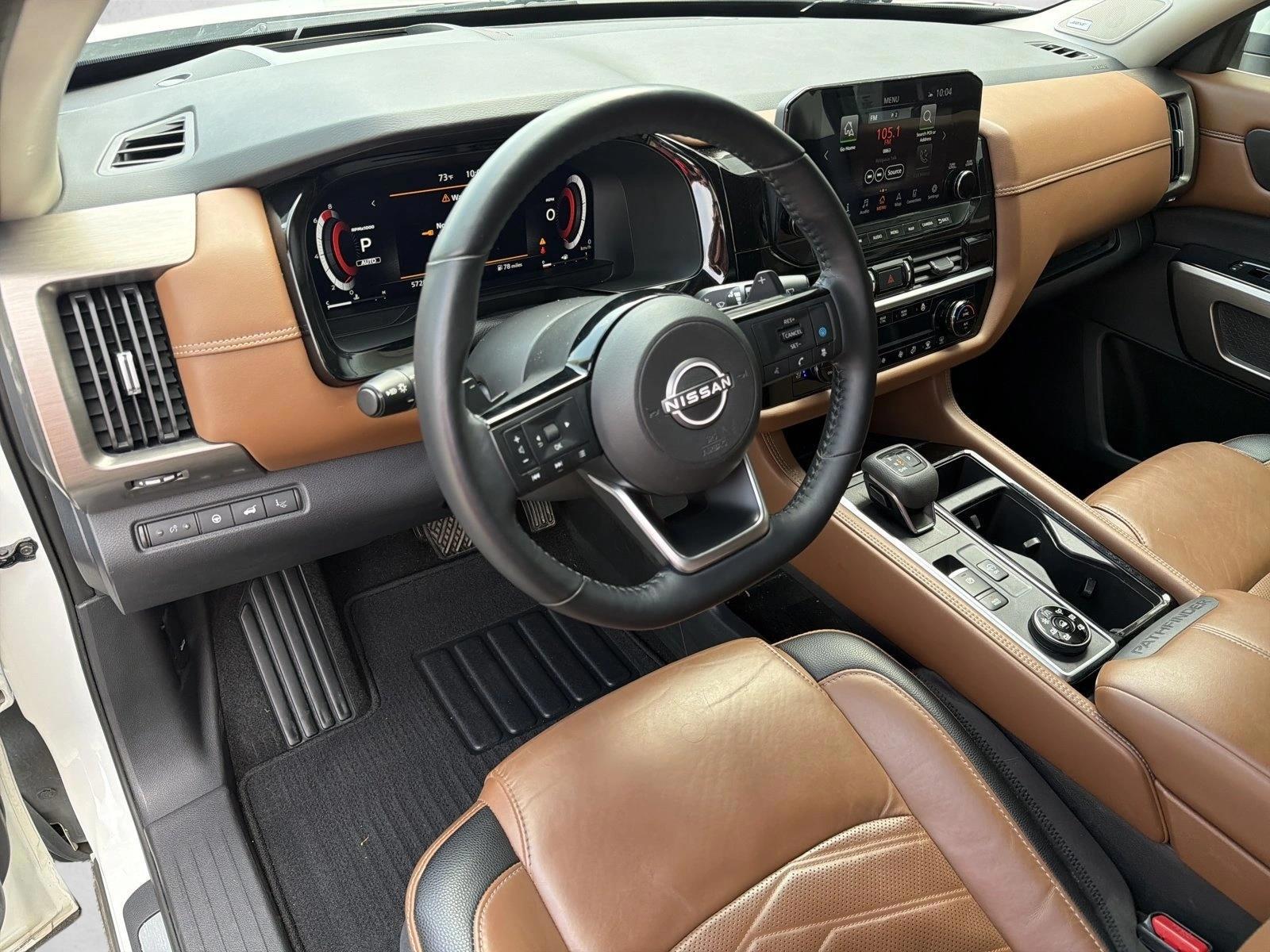 Thumbnail: 2023 Nissan Pathfinder - 3