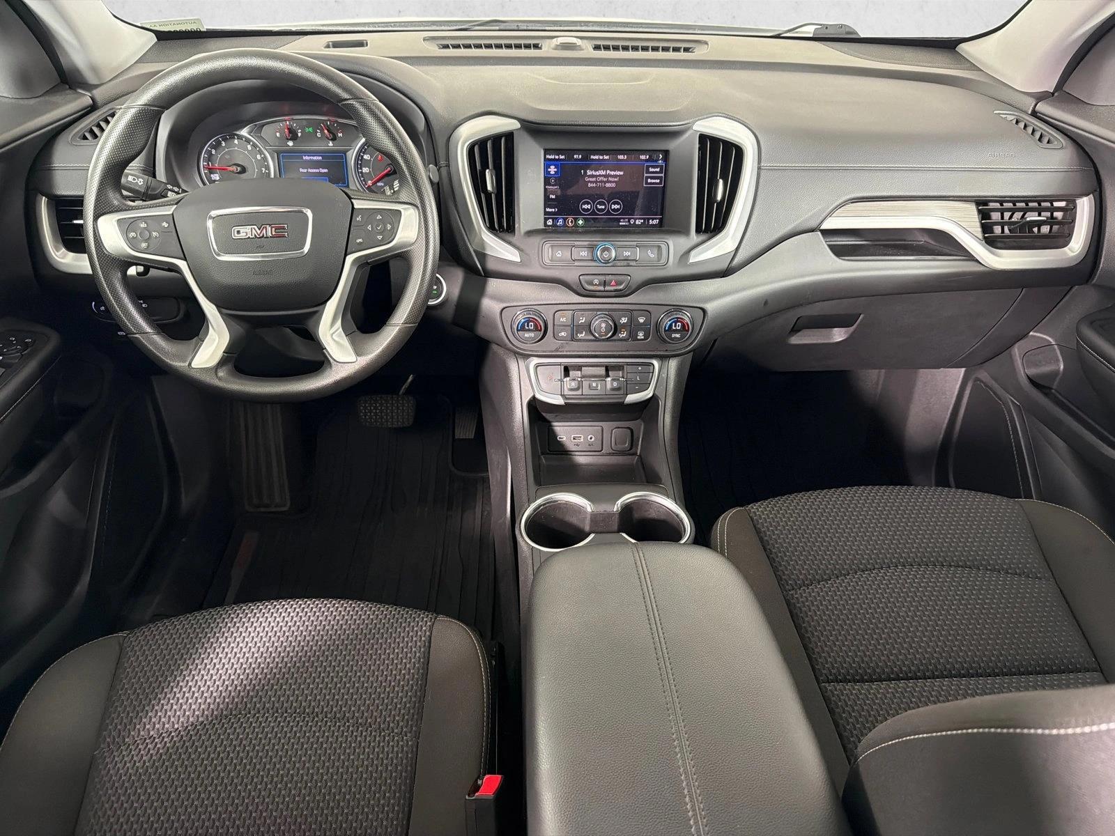 Thumbnail: 2022 GMC Terrain - 3